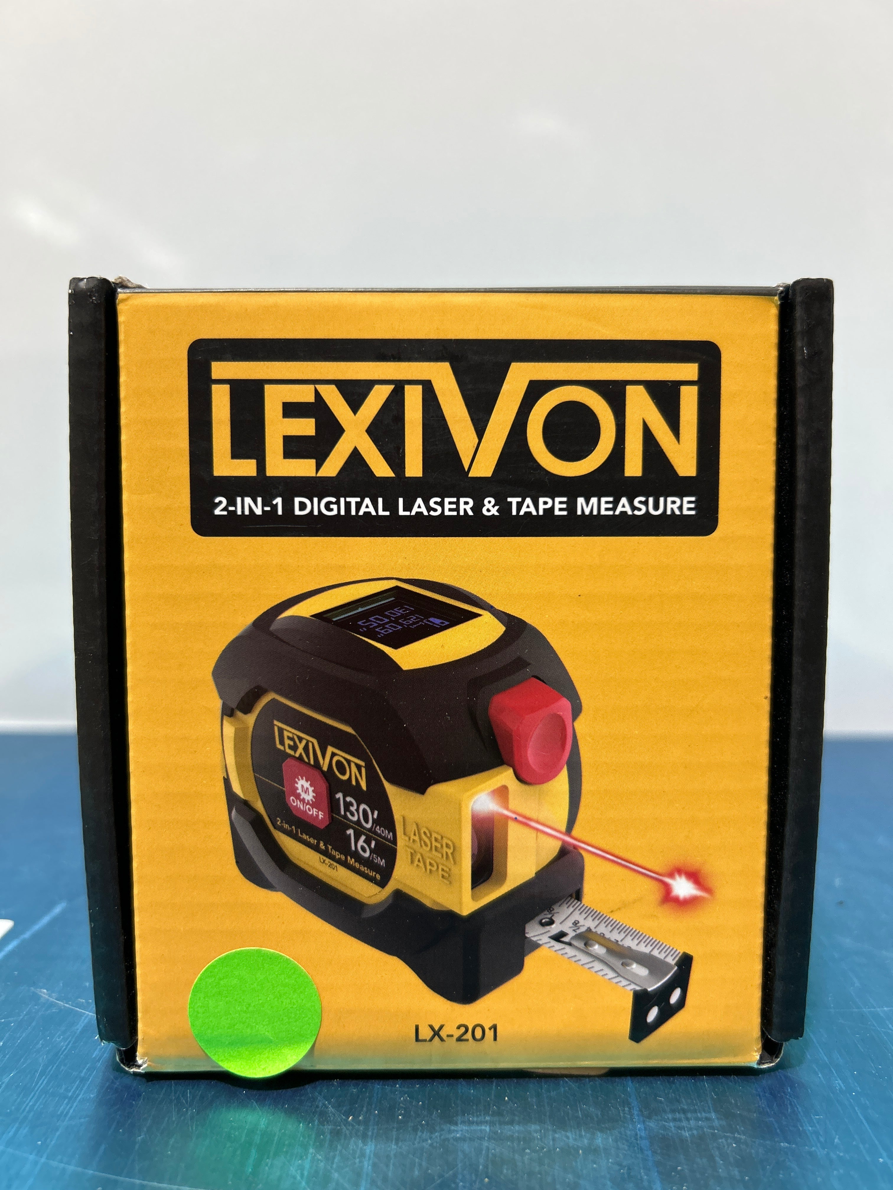 Cinta métrica láser digital 2 en 1 LEXIVON | Medidor de distancia láser de 40 m (130 pies) con pantalla LCD retroiluminada y cinta métrica de 5 m (16 pies) con bloqueo automático | Pies/Pulgadas/Fracciones/M/mm (LX-201) 
