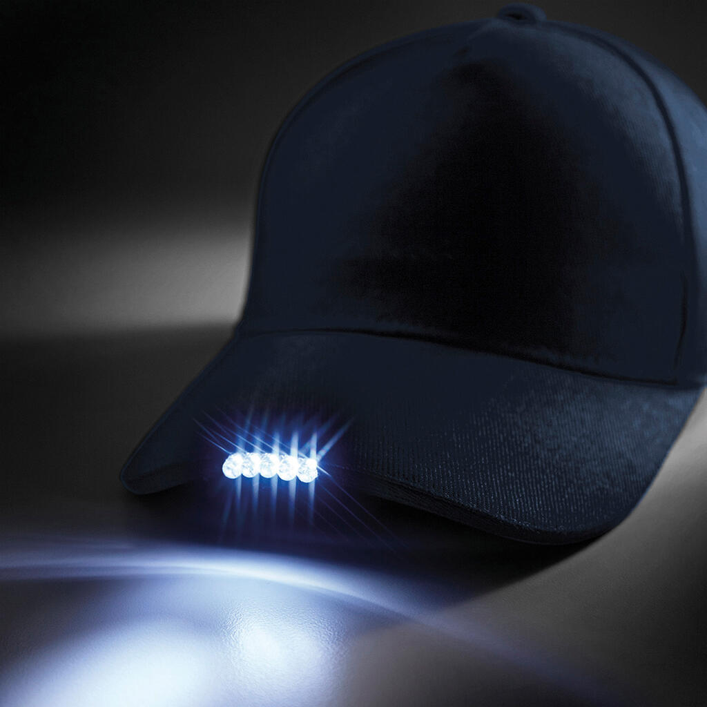 GORRA TIPO BEISBOL CON LUZ EN LA VISERA