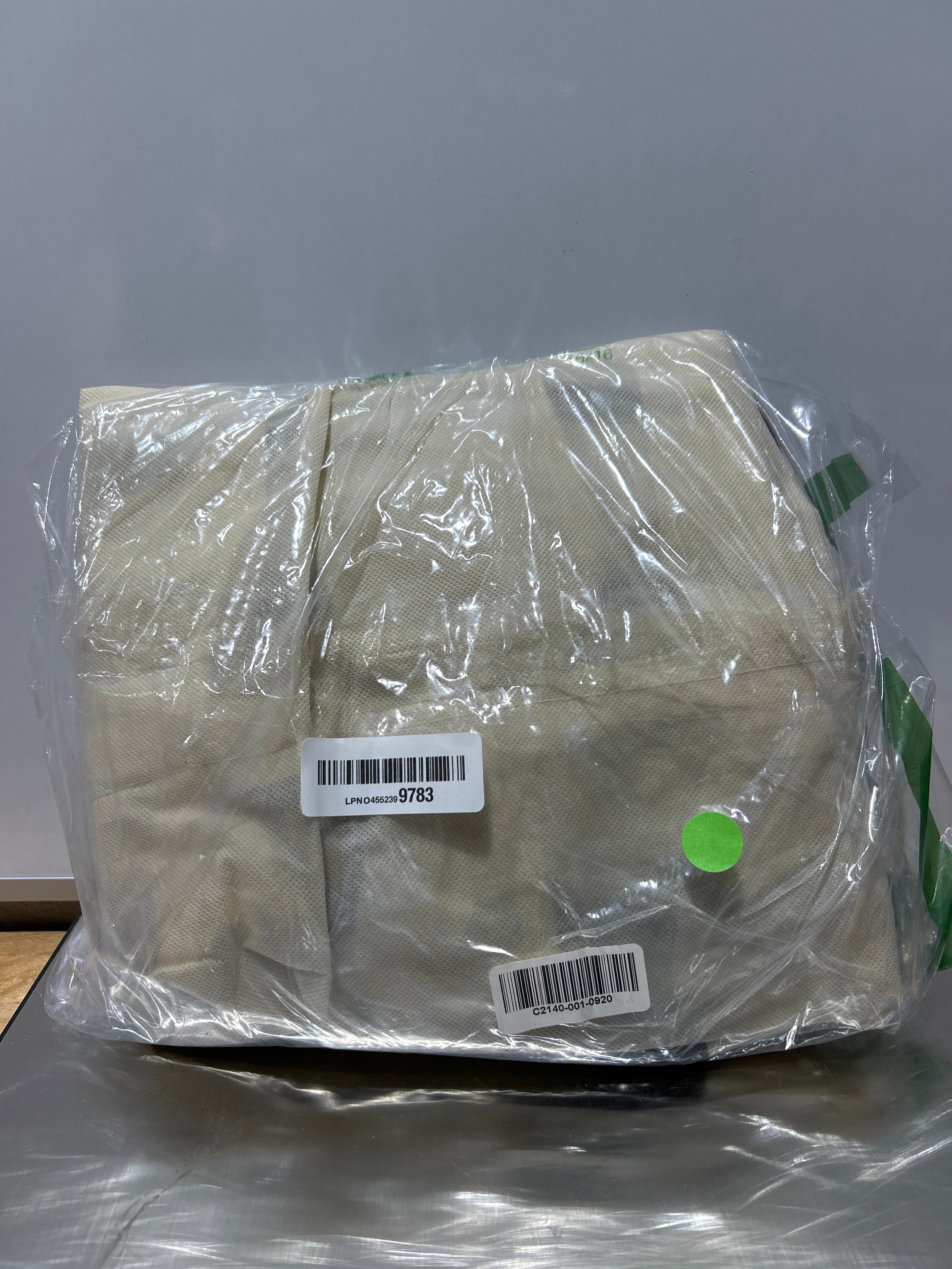Set de 2 Organizadores de Ropa para Maleta – Carpetas de Empaque con 4 Alas de Compresion, Poliester, Sin Arrugas, Color Negro