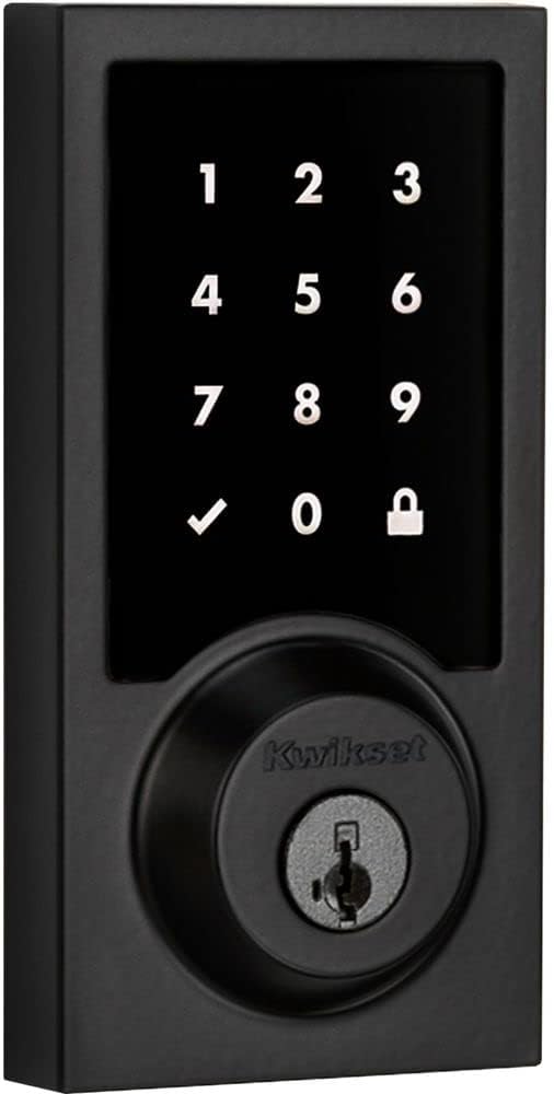 Cerradura inteligente electrónica Kwikset 916 con pantalla táctil y acceso sin llave, equipada con SmartKey Security y tecnología ZigBee 3.0, en un elegante color negro mate. El concentrador Zigbee se vende por separado.