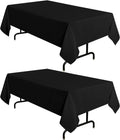 sancua Paquete de 2 manteles negros de 60 x 102 pulgadas, rectangulares de 6 pies - Resistente a manchas y arrugas, lavable, de poliéster, para mesas de comedor, buffets y camping.