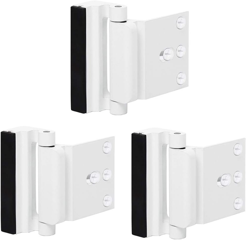 Paquete de 3 cerraduras de refuerzo para puertas con 12 tornillos, tope de cerradura de seguridad para puertas del hogar para niños pequeños, cerradura de puerta a prueba de niños, cerradura nocturna que soporta 800 libras, color blanco.