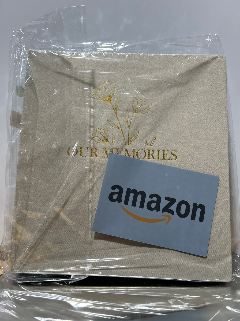 Álbum de fotos de boda Lanpn de 4 x 6 pulgadas, 600 fotos de bolsillo, funda de lino, gran capacidad, para recién casados, con capacidad para 600 fotos horizontales y verticales (flor, beige) 