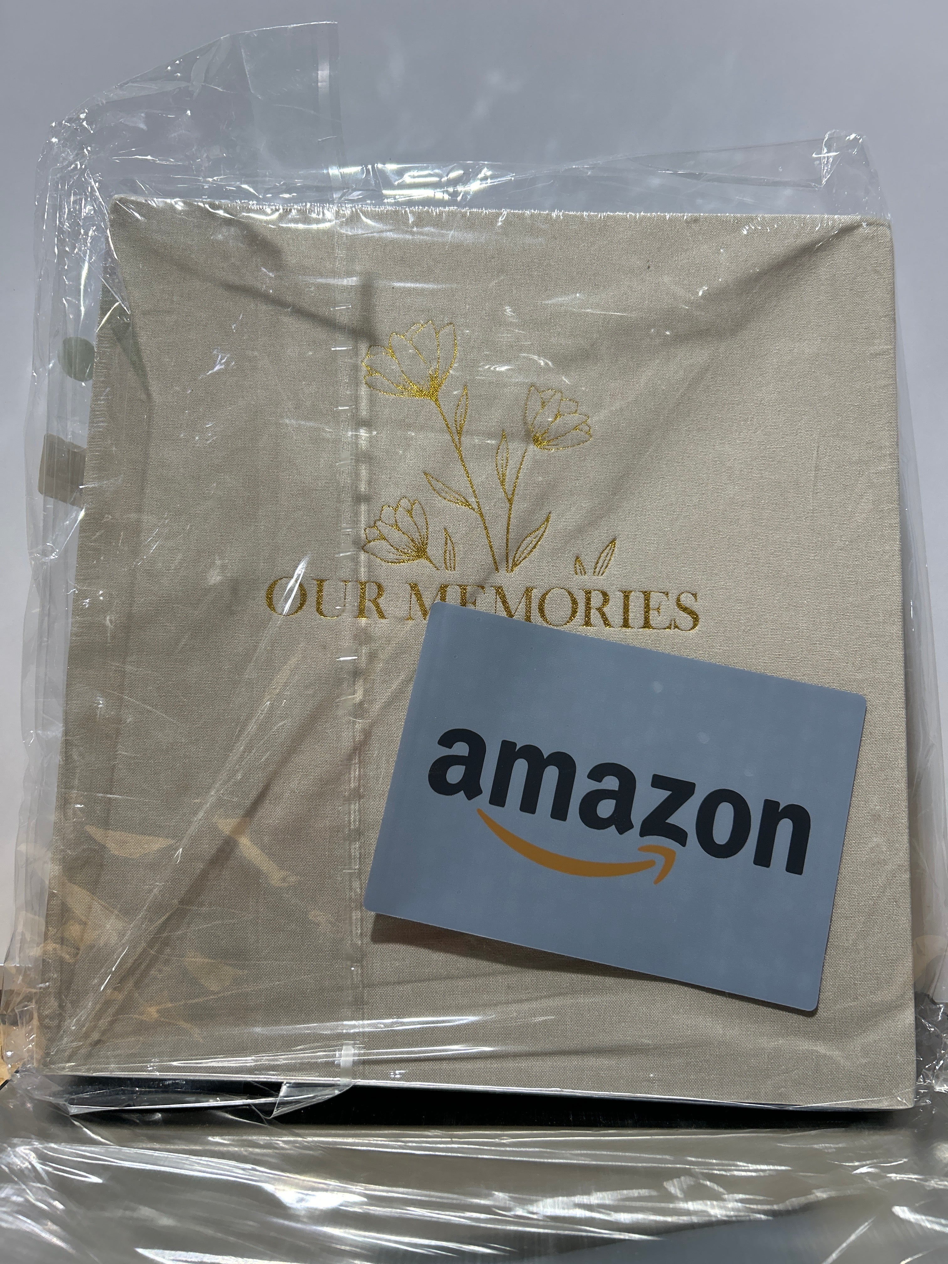 Álbum de fotos de boda Lanpn de 4 x 6 pulgadas, 600 fotos de bolsillo, funda de lino, gran capacidad, para recién casados, con capacidad para 600 fotos horizontales y verticales (flor, beige) 