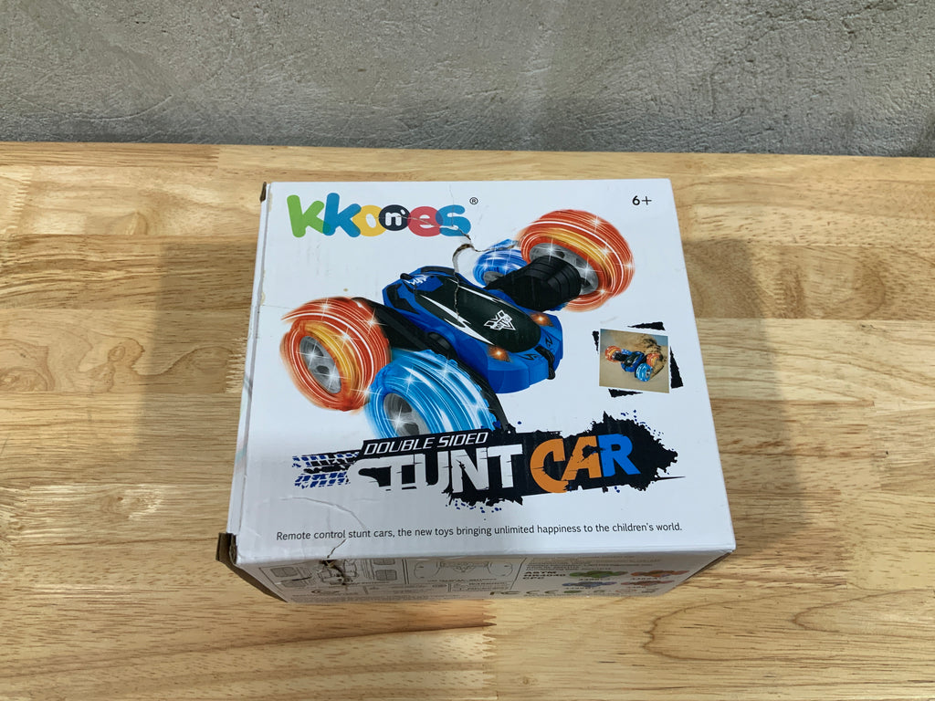 Carro a Control Remoto RC Stunt 360° con Luces LED – Doble Cara, Alta Velocidad, Color Rosa