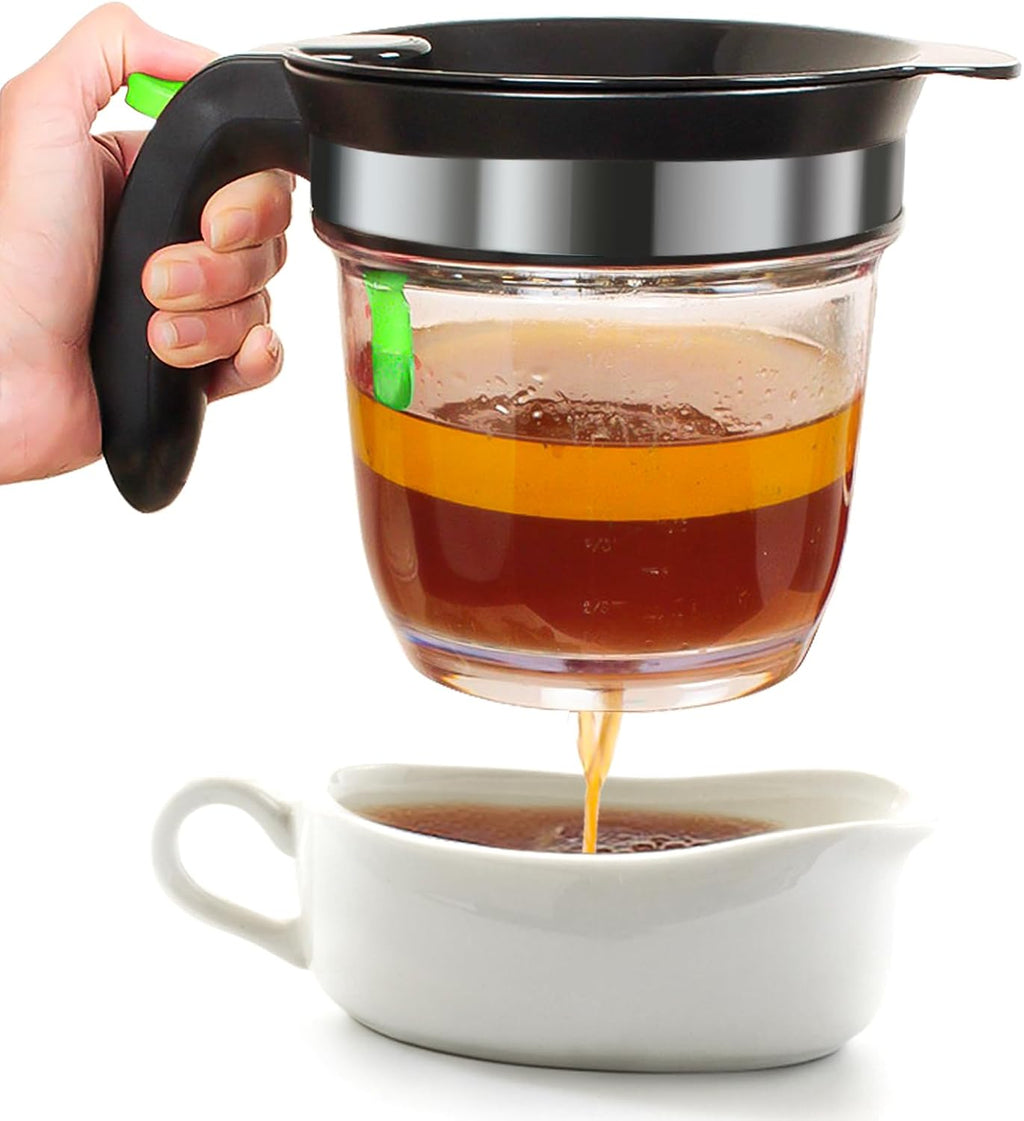 Separador de grasa con liberación inferior, separador de salsa de 4 tazas para cocinar con colador de aceite, separador de grasa de cocina con pelador multifuncional 3 en 1 (verde) 