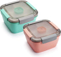 Recipientes para ensalada Freshmage para llevar, paquete de 2, 1,48 m (52 ​​oz) con 3 compartimentos, recipientes para aderezos y refrigerios, color rosa y verde 