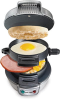 VIENE DAÑADA-Sandwichera Hamilton Beach con Anillo Cocedor de Huevo | Ingredientes Personalizables | Para Muffins Ingleses, Croissants y Mini Waffles | Plateada | 25475