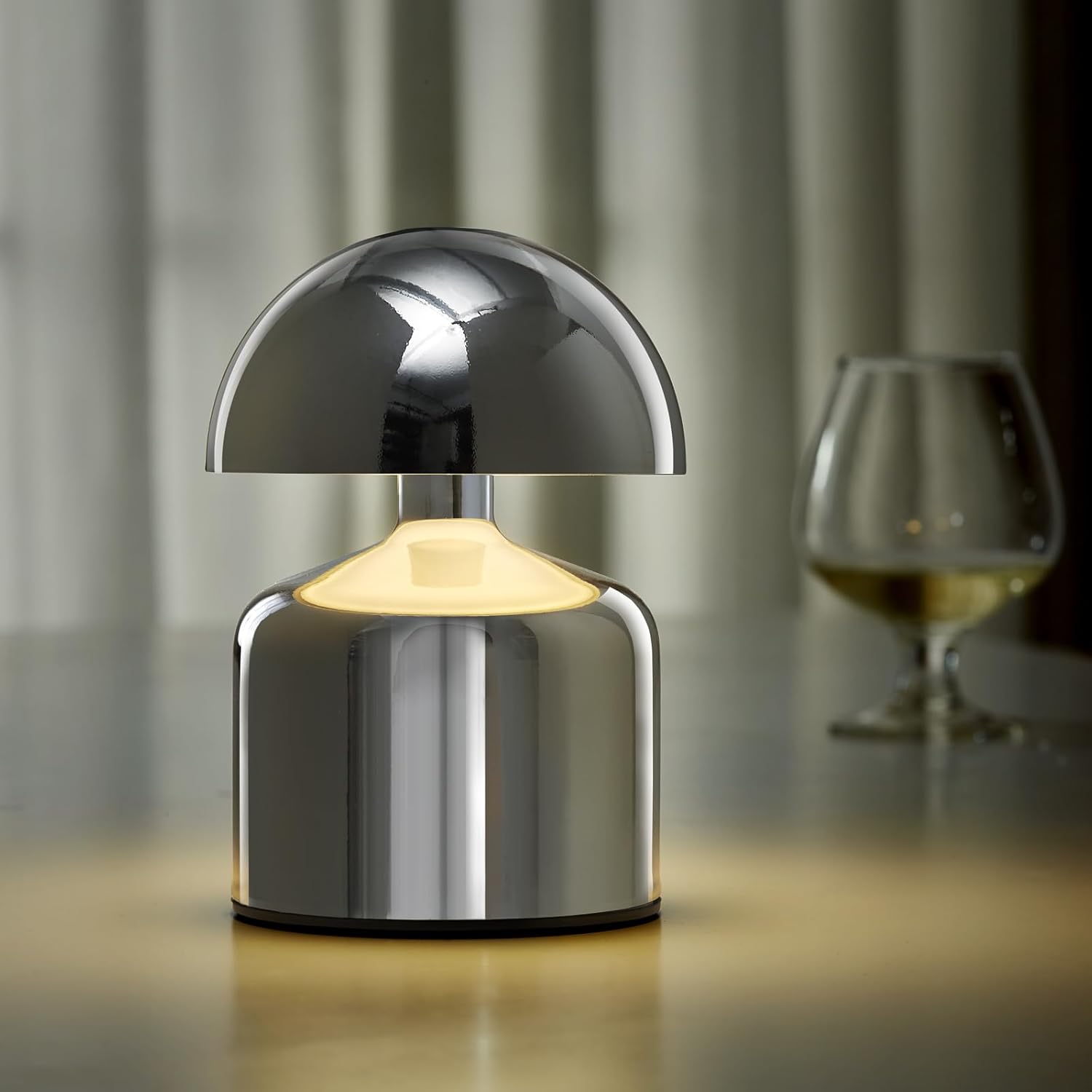 SAIWEYA Modern Cordless Mushroom Small Table Lamp Touch LED Lamps, 3-Way Dimmable Bedside Nightstand Lamp Mini Rechargeable Night Light for Bedroom, Living Room