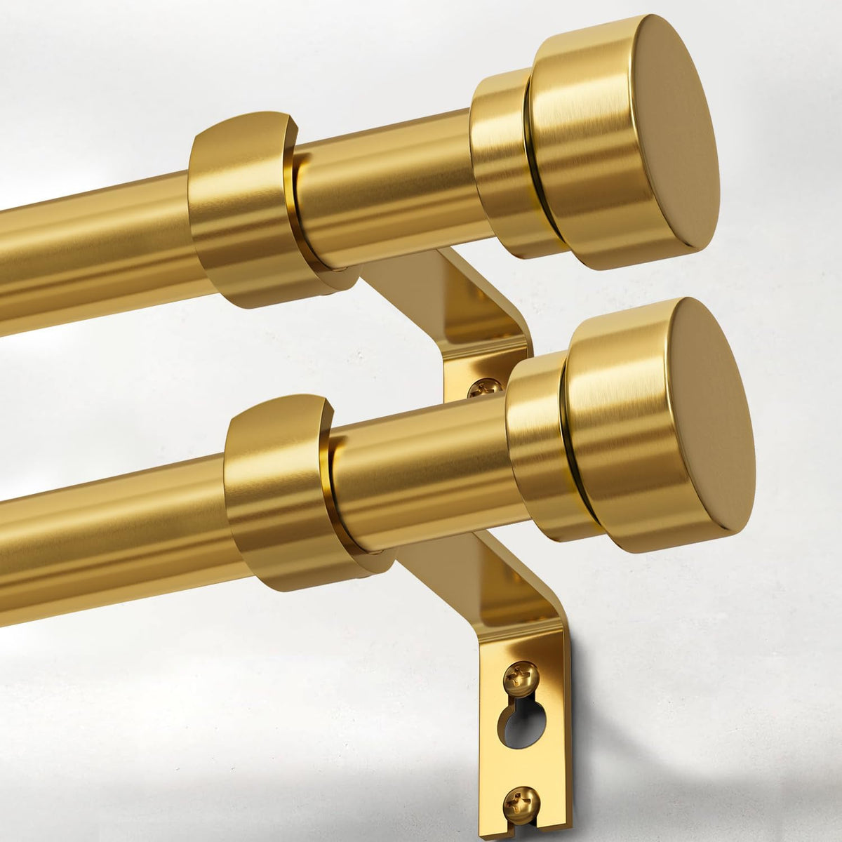 Barras de cortina modernas Lootkell, paquete de 2, color dorado, para ventanas, longitud ajustable de 48 a 84 pulgadas, resistentes, de latón de 1 pulgada de diámetro, con remates de metal macizo, ideales para exteriores, estilo rústico, dormitorio