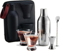 NO contiene la cuchara. Set de coctelera KITESSENSU con estuche de transporte: Coctelera Martini con aislamiento al vacío y colador incorporado, 2 copas Martini, medidor, cuchara mezcladora y recetas de cócteles, set de herramientas de bar de viaje.