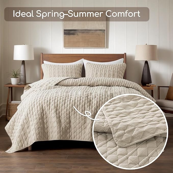 Juego de ropa de cama de colcha beige tamaño queen con fundas de almohada, colcha suave y ligera, manta acolchada y delgada, colcha para todas las estaciones, verano y primavera, crema, 3 piezas