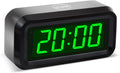 Reloj despertador digital Timegyro, funciona con pilas, con pantalla LED para dormitorios, batería de larga duración (12 meses), 3 niveles de brillo ajustables, formato de 12/24 horas, función de repetición de alarma, carcasa negra con dígitos verdes.