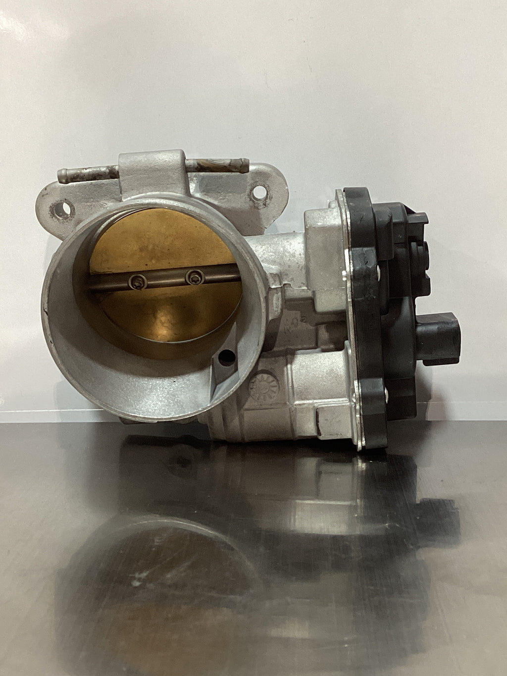 Cuerpo de aceleración de inyección de combustible remanufacturado Cardone 67-3000, TBI/ETB (renovado) 