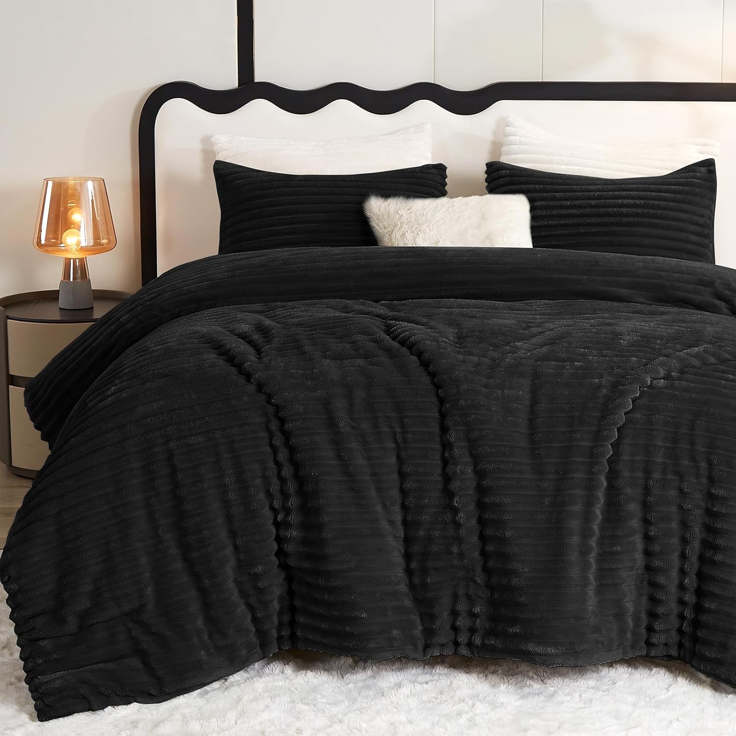 Juego de edredón Queen mullido CozyLux: edredón Queen de piel sintética negra supersuave, juego de cama de forro polar cálido para invierno, juego de cama de 3 piezas (1 edredón peludo, 2 fundas de almohada) 