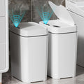 ⚠️ IMPORTANTE: 1 DE LAS TAPAS ESTÁ MANCHADA, NO AFECTA SU FUNCIÓN | Canasta de Basura para Baño Vanpopubs 2 Paquetes 10.2L, Automática Táctil Impermeable, Inteligente, Slim, Sensor de Movimiento para Dormitorio Oficina Cocina