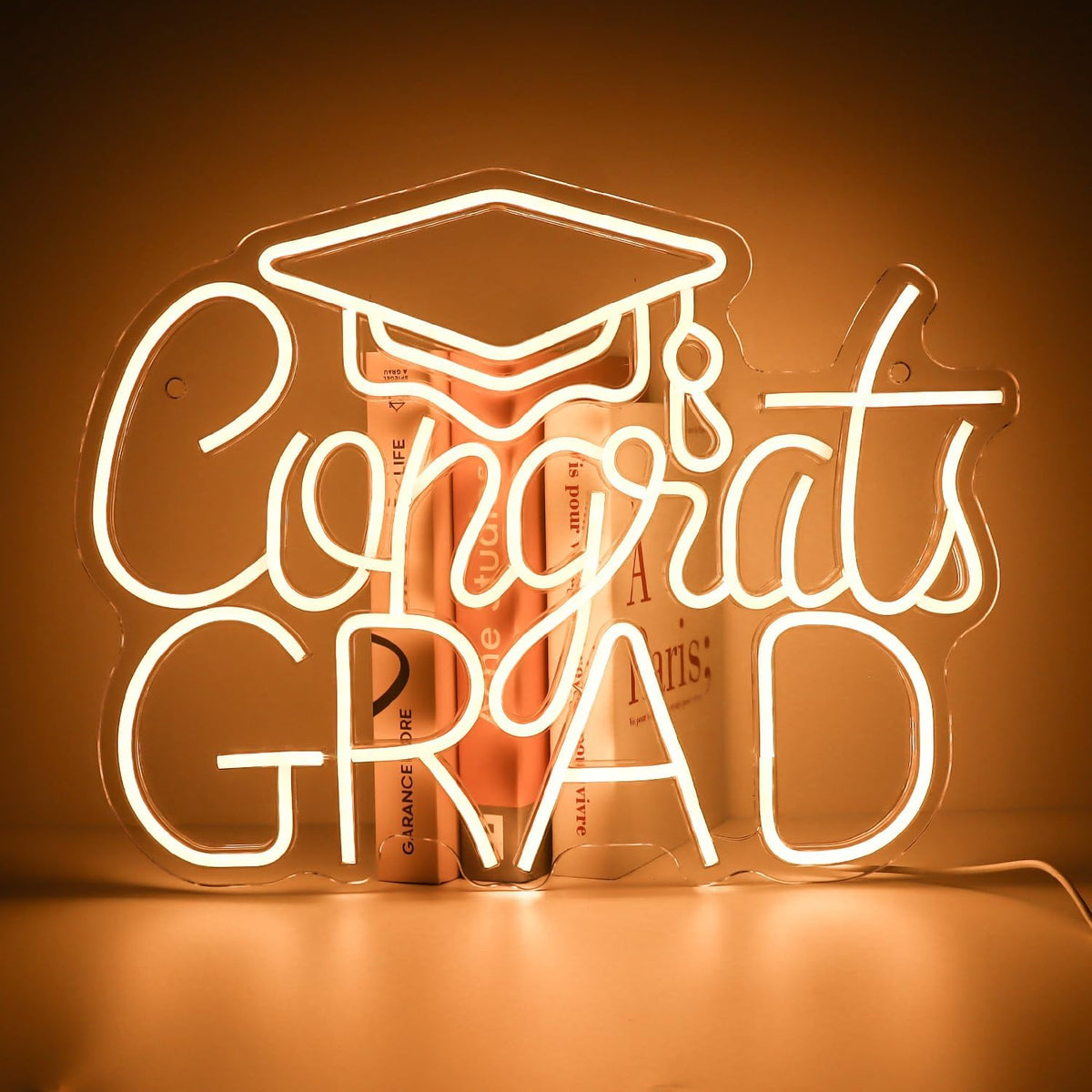 Letrero Neón LED "Felicitaciones Graduado" – Decoración para Fiesta de Graduación 42x32 cm