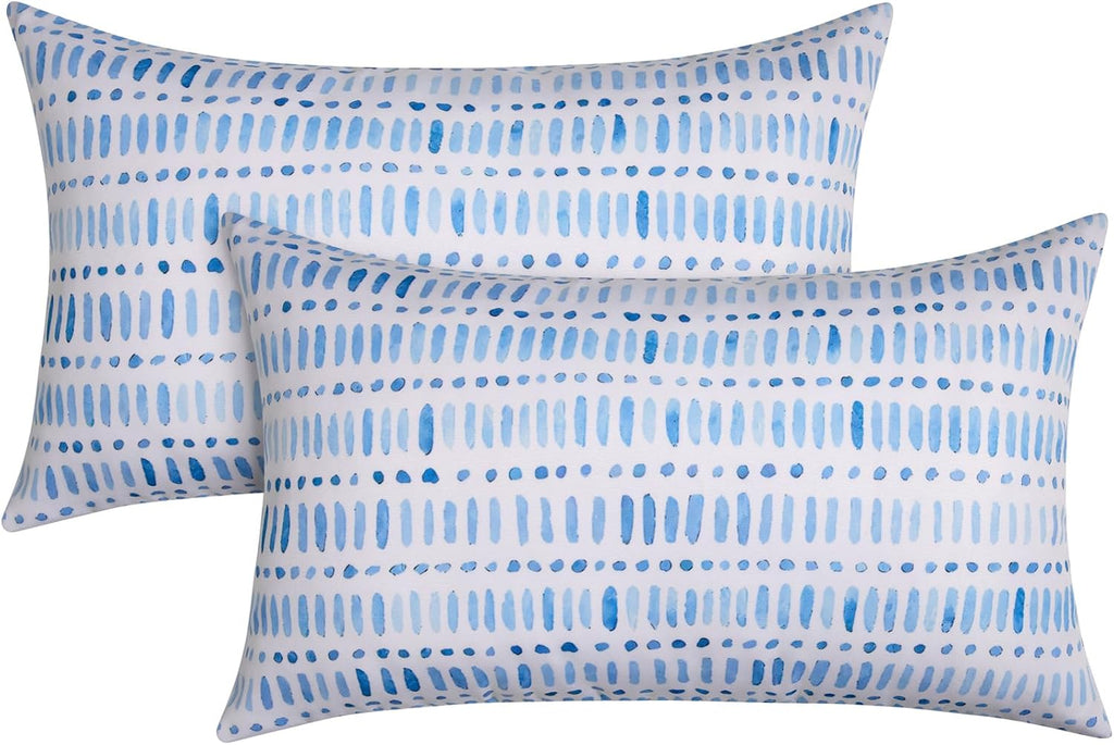 CASAJOY Paquete de 2 almohadas para exteriores de 12x20 pulgadas, almohadas decorativas impermeables con relleno, almohadas lumbares decorativas para patio, jardín, sofá, muebles, cama, sala de estar (azul guijarro)