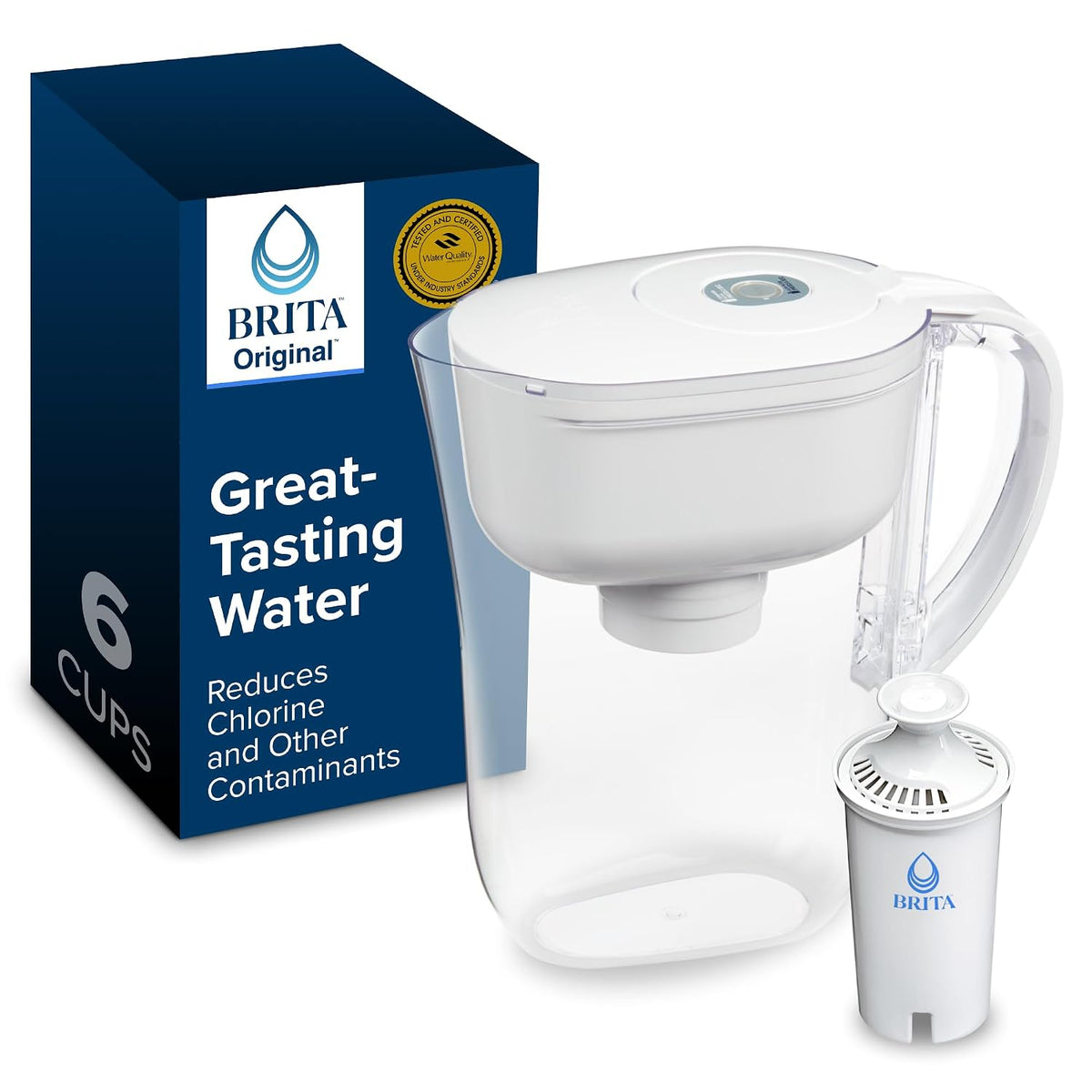 Jarra filtrante de agua Brita Metro con indicador de cambio SmartLight, libre de BPA, reemplaza 1800 botellas de agua de plástico al año, dura dos meses, incluye 1 filtro, tamaño pequeño (capacidad para 6 tazas), color blanco.