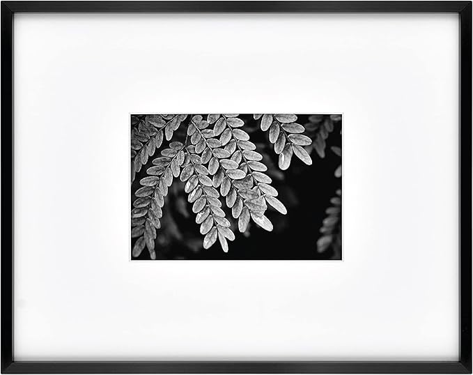 Marco de Pared Metálico MCS Foundry 11x14 – Elegante y Moderno para Galería