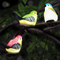 JZSTOM Luces solares para exteriores, estatuas de pájaros para jardín, luces con figuras de pájaros con LED, regalos de cumpleaños para mujeres y mamás (paquete de 3)