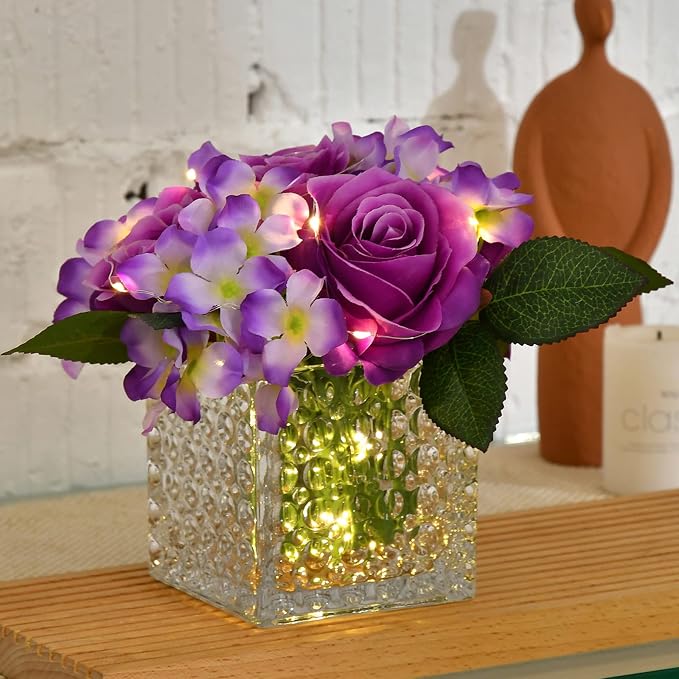 Arreglo de centro de mesa de rosas artificiales de seda en florero de vidrio con luz LED para decoración de bodas en el hogar (Lavanda clara)