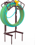 Soporte para manguera de jardín Qatsrin súper estable, soporte desmontable para manguera de agua, almacenamiento de manguera con capacidad para 160 pies de manguera, soporte para manguera de agua para exteriores, patio, césped, granja (bronce)