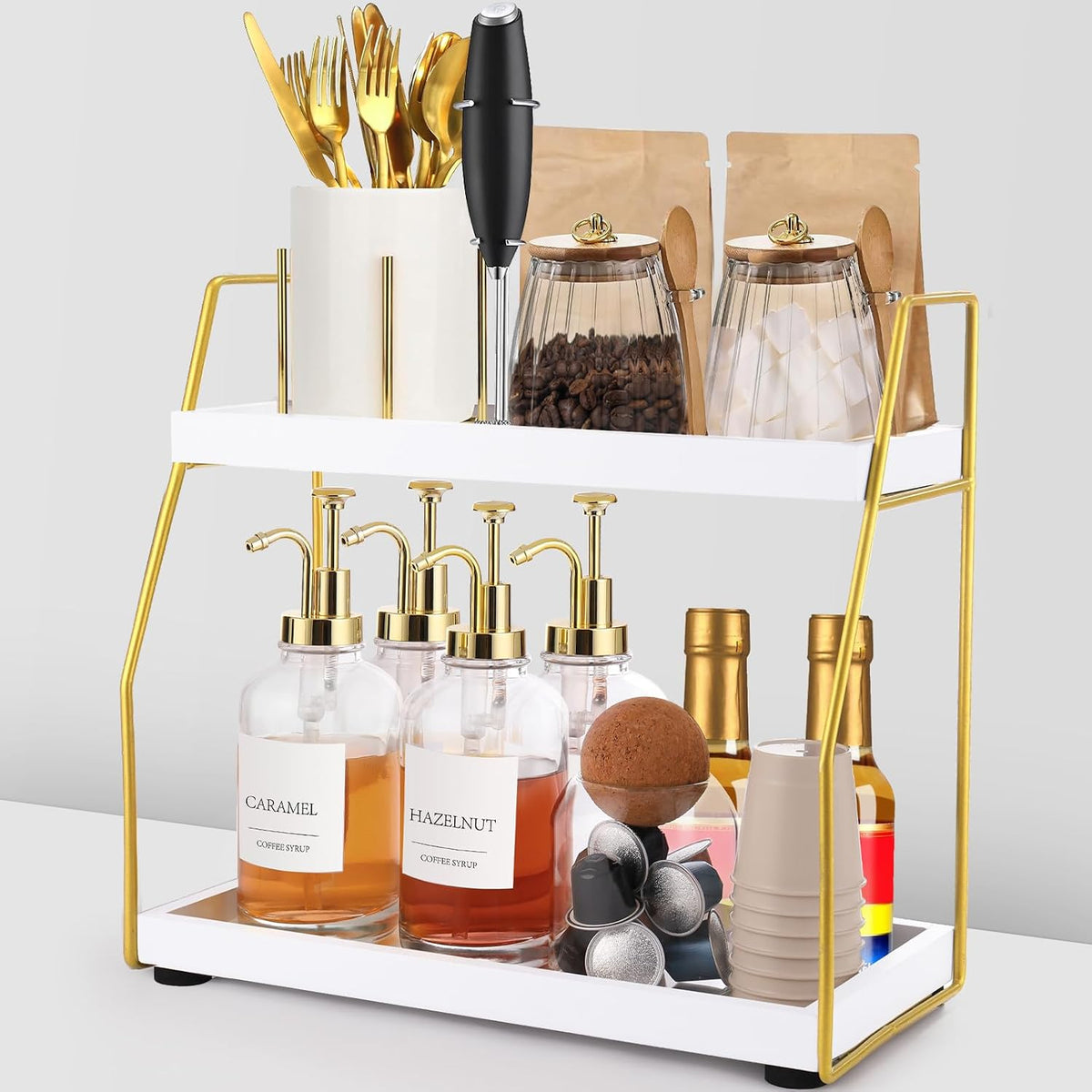 Accesorios para cafetería DWTS, organizador de estación de café multifuncional, decoración de cafetería para accesorios, estante de madera de 2 niveles, organizador de estación de metal dorado para mostrador, jarabe