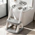 Asiento de entrenamiento para ir al baño, asiento de inodoro SKYROKU mejorado para niños y niñas, inodoro de entrenamiento 2 en 1, taburete con almohadilla antideslizante y protector contra salpicaduras, base estabilizada con forma de sector (8899+Gris)