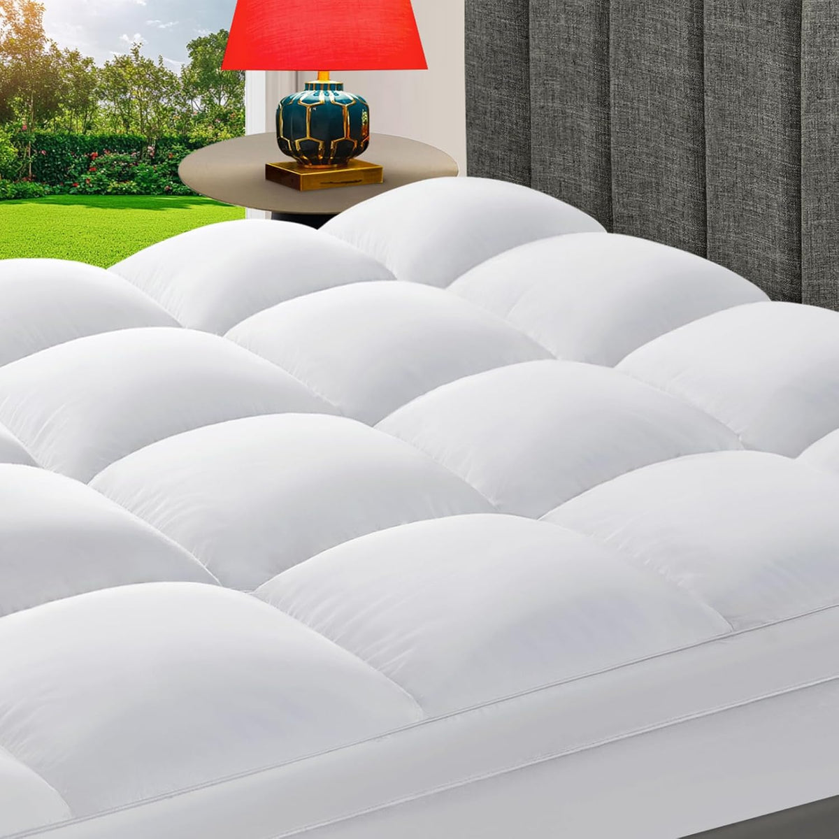 El producto de la imagen corresponde a un edredón acolchado que forma parte de un juego completo tipo "Cama en una Bolsa" (Bed in a Bag) de 7 piezas