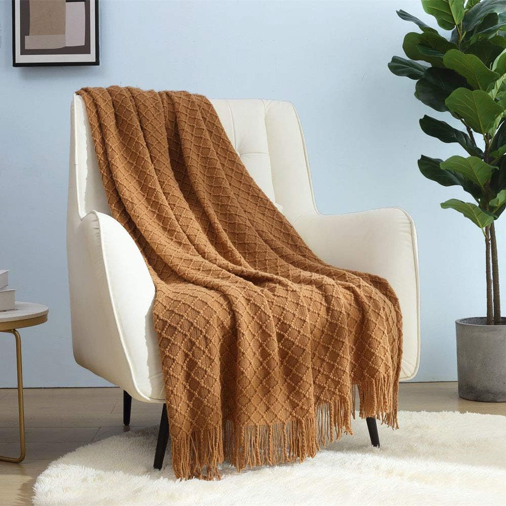 CREVENT Manta Decorativa Estilo Granja | Cobija Ligera y Suave para Sofa, Silla y Cama | Calida para Primavera y Verano | 50x60 Pulgadas | Cafe Claro