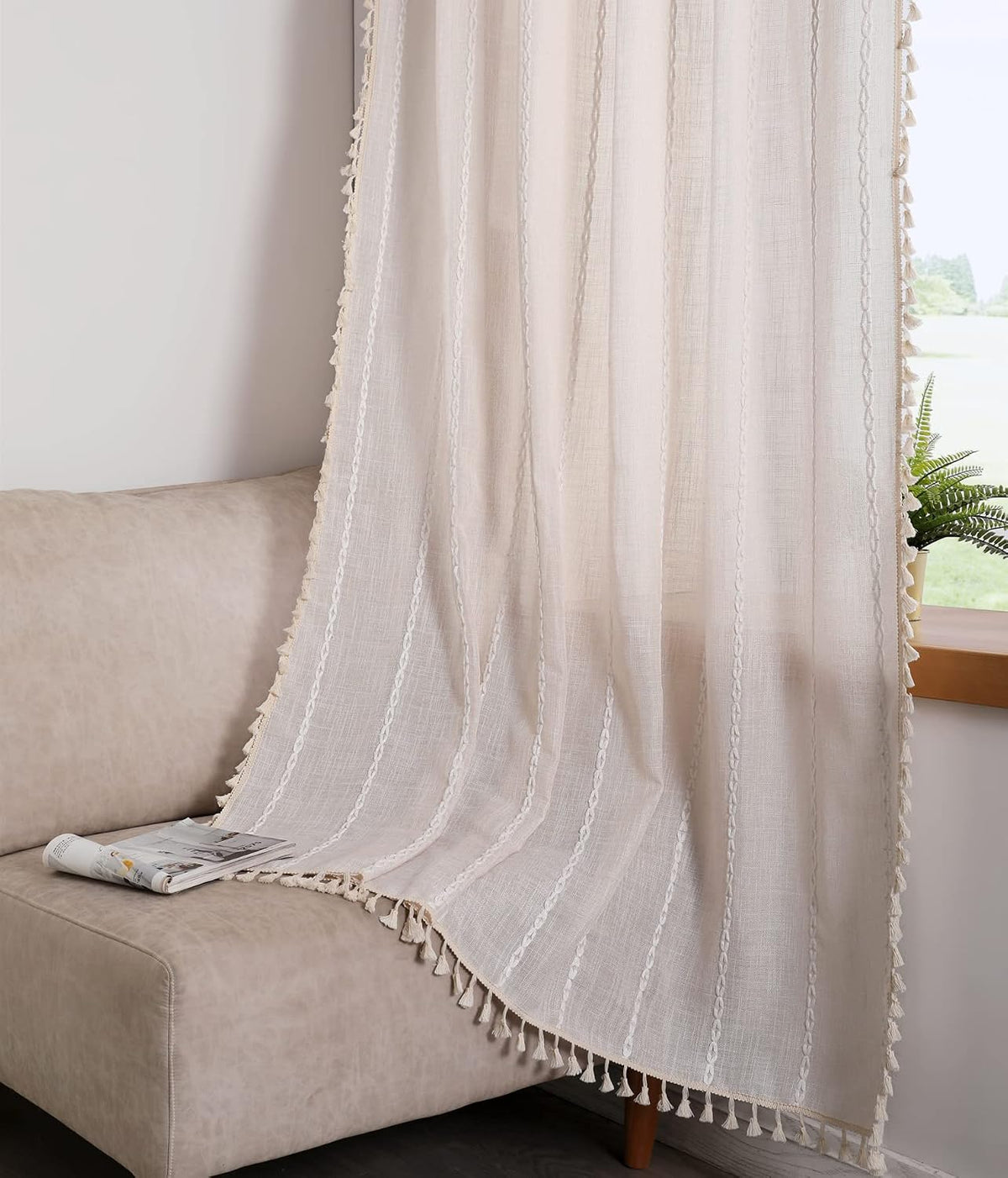1 PANEL-Cortinas RoomTalks Boho Beige para dormitorio y sala de estar, 84 pulgadas de largo, estilo campestre francés moderno, paneles de cortina de algodón para ventana, bordados, rayas, estilo bohemio, borlas, 84L x 52W