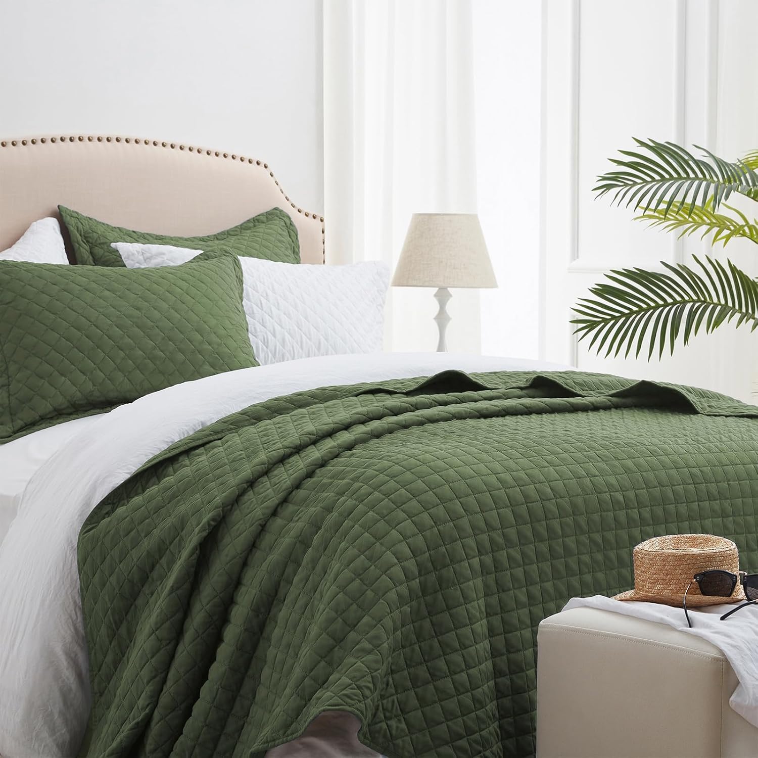 SunStyle Home King Quilt Bedding Set Olive Green, Lightweight Comforter Bedspread Blanket King Size Quilt, Luxury Durable Quilted Stitching Coverlet with 2 Pillow Shams Diamond All Seasons 3pcs