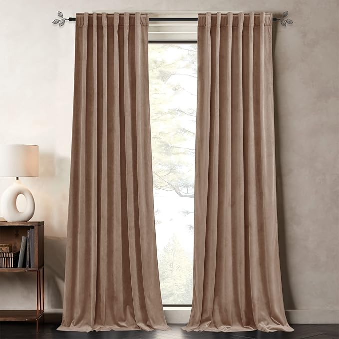 Pony Dance Cortinas de terciopelo beige rubor de 108 pulgadas – Cortinas opacas supersuaves y elegantes con pestaña trasera superior para sala de estar, dormitorio de la hija, teatro, 52 pulgadas
