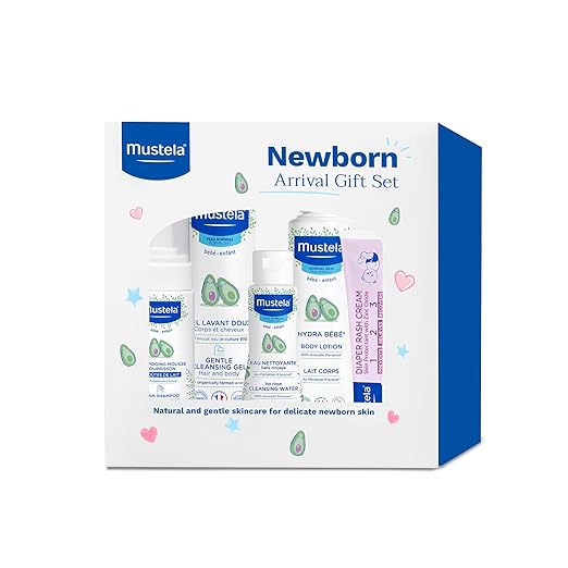 Set de Regalo Mustela para Recién Nacidos — 5 Artículos Esenciales de Cuidado de Piel y Baño, Natural y a Base de Plantas