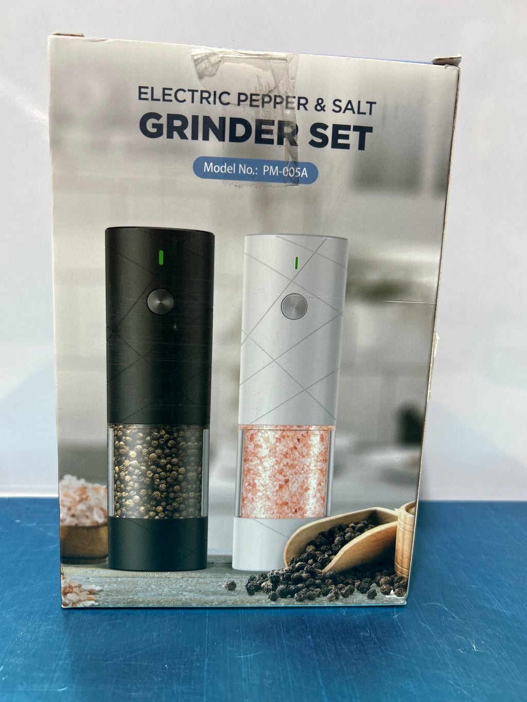 Electric Salt and Pepper Grinder Set - Rechargeable Type-C, LED Light, 5 Coarseness Levels, One-Hand Operation - 2-Pack White & Black Kitchen Gift