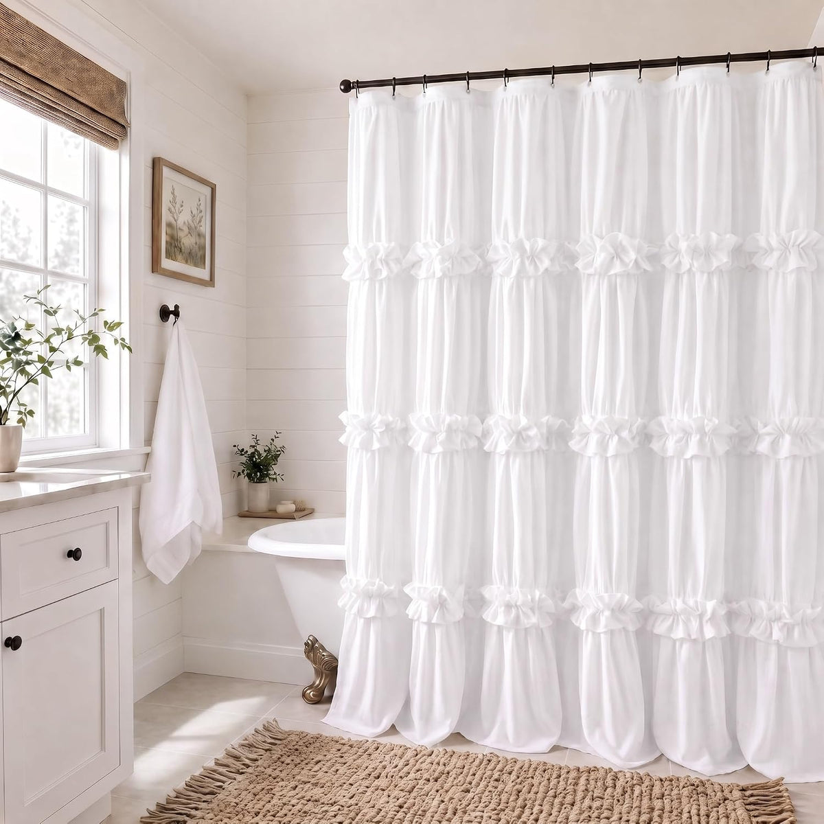 Cortina de ducha blanca con volantes y lazo hecho a mano de XOGUIBO, cortina de ducha de lino estilo granja vintage para baño, 72" de ancho x 72" de alto