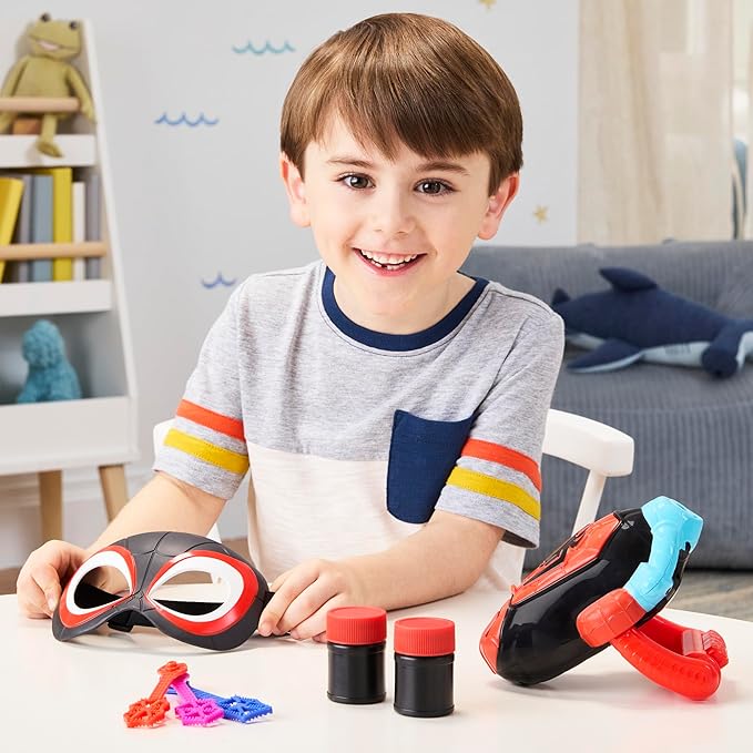 Spidey and his Amazing Friends Marvel Water-Webs Miles "Spin" Morales - Juego de rol electrónico de burbujas con máscara, juguetes de superhéroes para niños, a partir de 3 años (exclusivo de Amazon)
