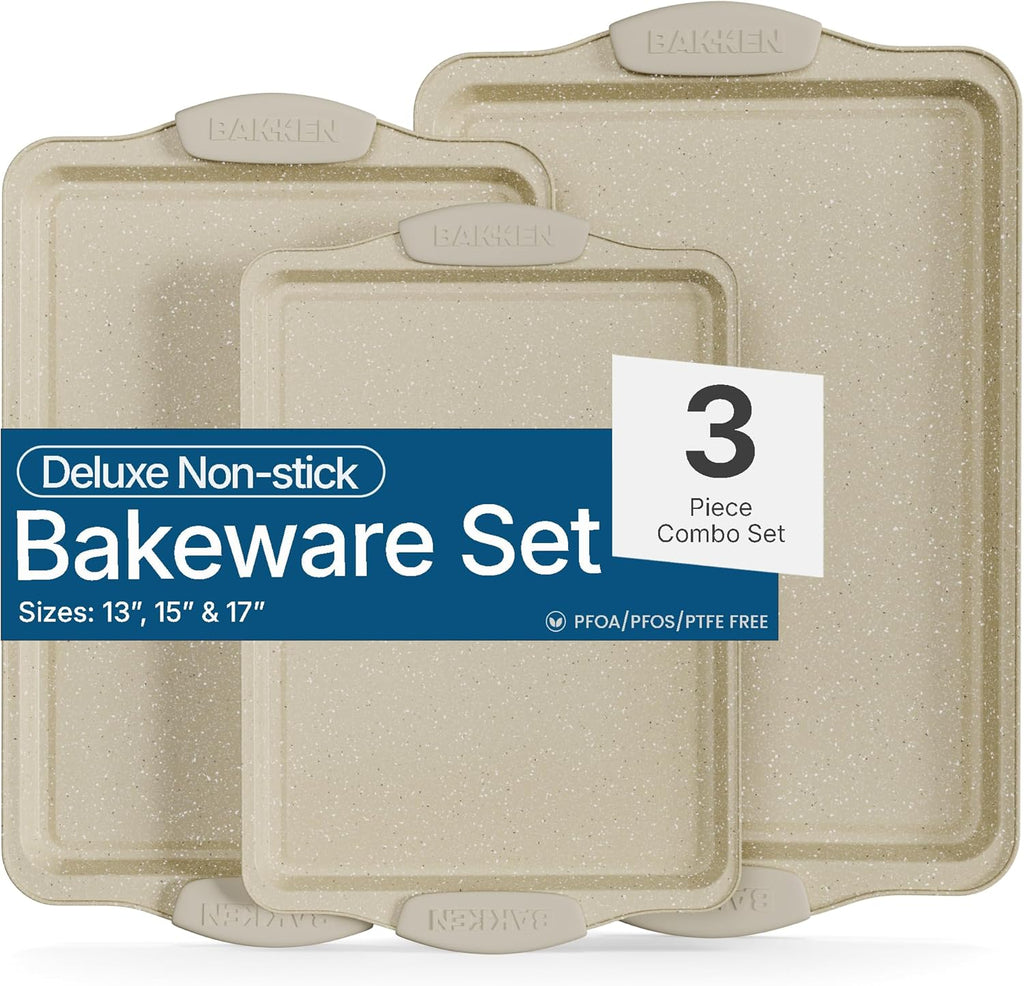 BAKKEN - Juego de 3 bandejas de galletas antiadherentes para hornear, de acero al carbono, apilables, con asas de silicona, hojas de galletas no tóxicas para hornear, color mármol blanco