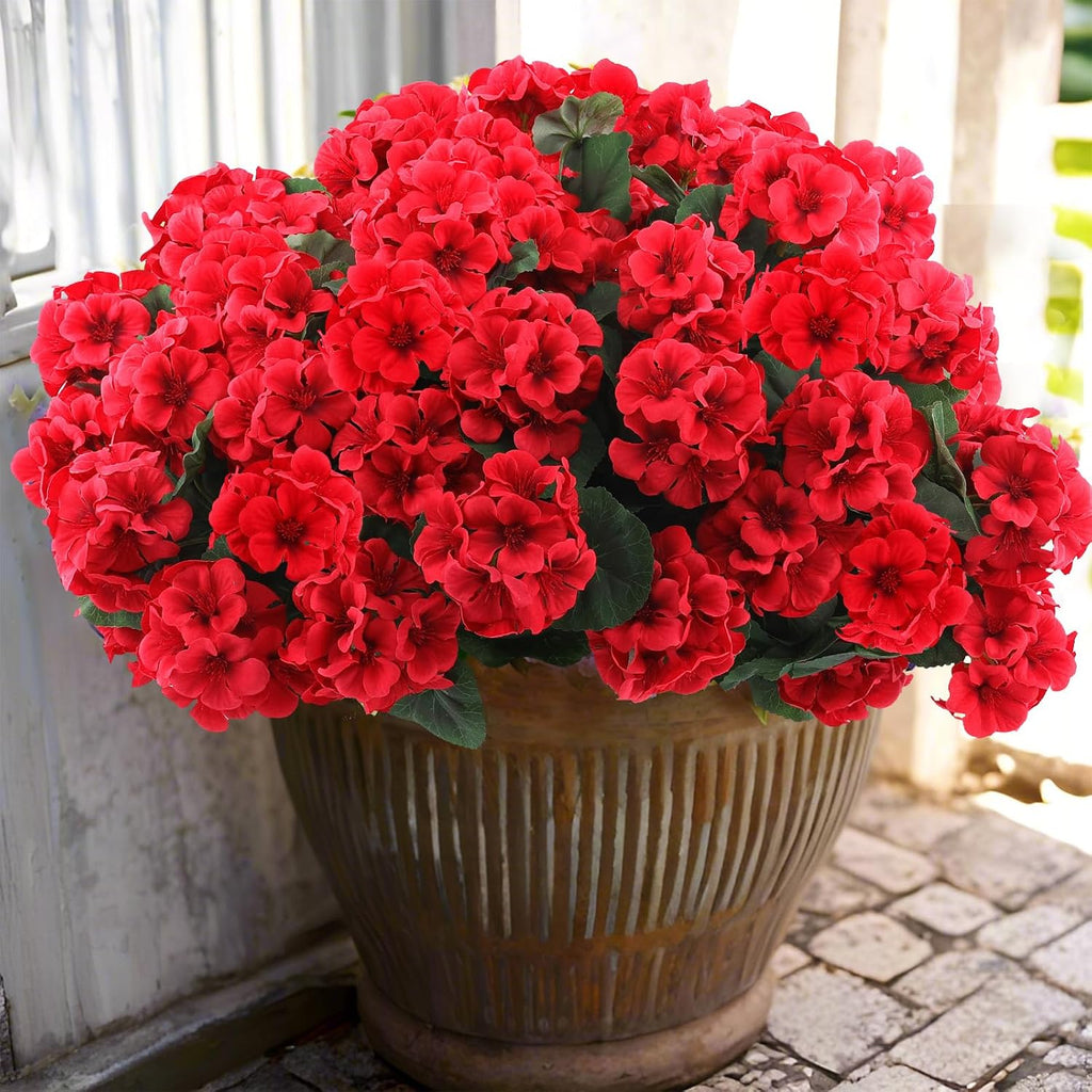 Hananona 24 flores artificiales de geranio para exteriores, flores de geranio de seda rojas, plantas de jardín resistentes a los rayos UV, flores artificiales para centros de mesa de Navidad, hogar y cocina (24, rojo)
