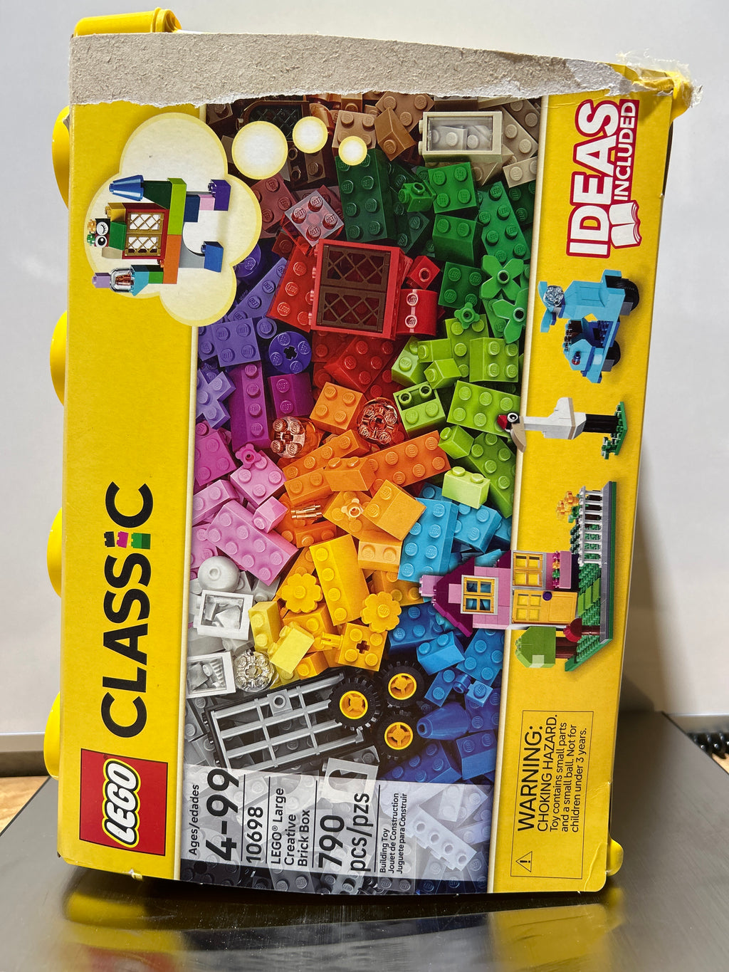 LEGO Classic Large Creative Brick Box (10698) - 790 Pieces in 33 Colors - Building Set with Windows, Doors, Tires & Baseplates - Kids Gift for Boys & Girls