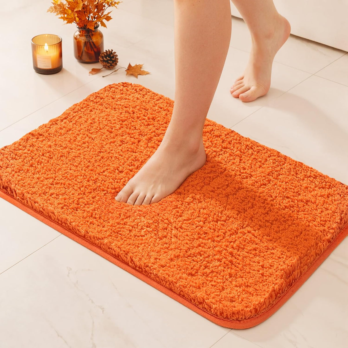 Tapete de Baño MIULEE Naranja Otoñal de Microfibra 16x24 Pulgadas, Suave, Absorbente y Antideslizante