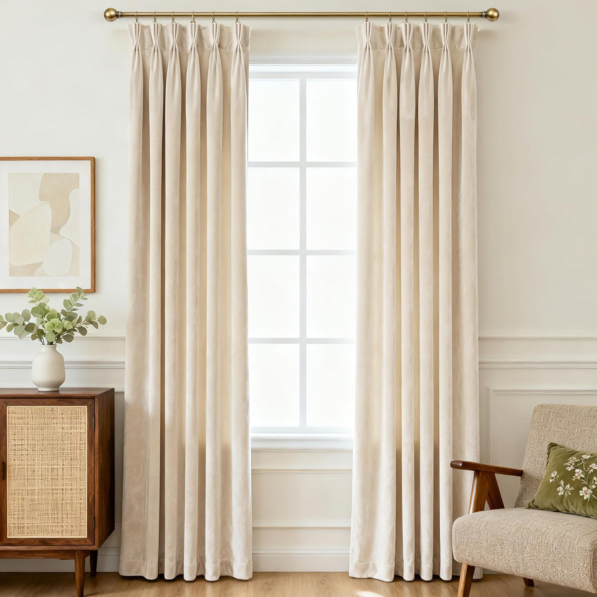 Cortinas de terciopelo color crema con triple pliegue, 274 cm de largo, ideales para sala de estar. Cortinas opacas de estilo rústico moderno y neutro. Panel de cortina con pliegue francés, gruesas y pesadas, que filtran la luz. Cortinas de terciopelo