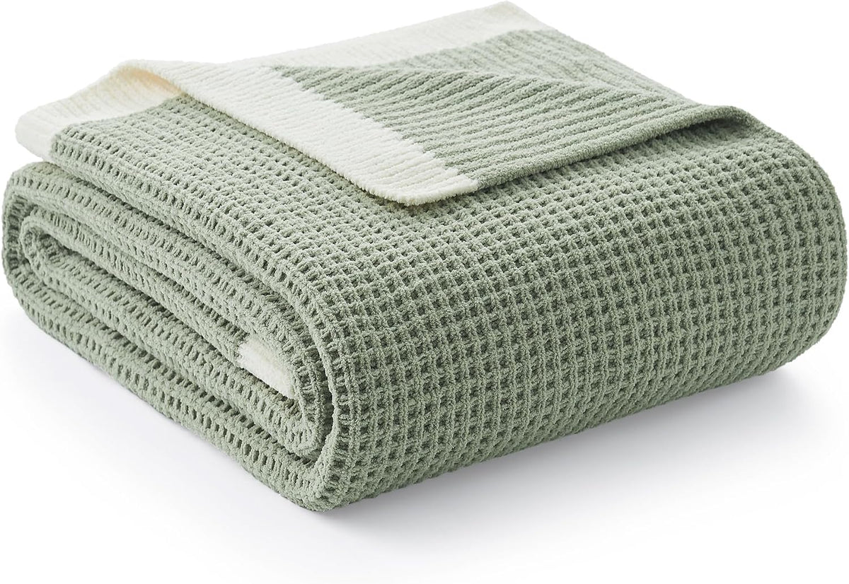 Manta de chenilla Amélie Home, suave y acogedora, con textura de gofre, ideal para sofás y sillones. Cálida pero ligera, transpirable, perfecta para todas las estaciones, para hombres y mujeres, color verde