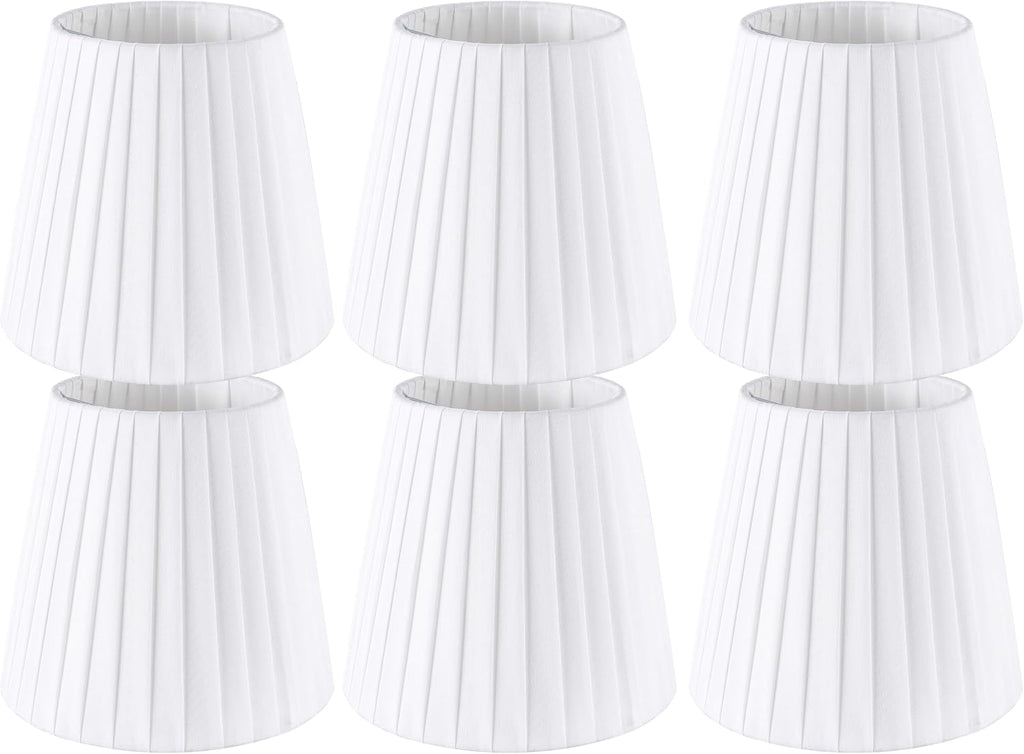 Juego de 6 pantallas de lámpara de araña blancas de lino natural con clip para lámparas de araña, apliques de pared y otras luminarias que utilizan bombillas E12. Medidas: 4 x 6 x 5 pulgadas.