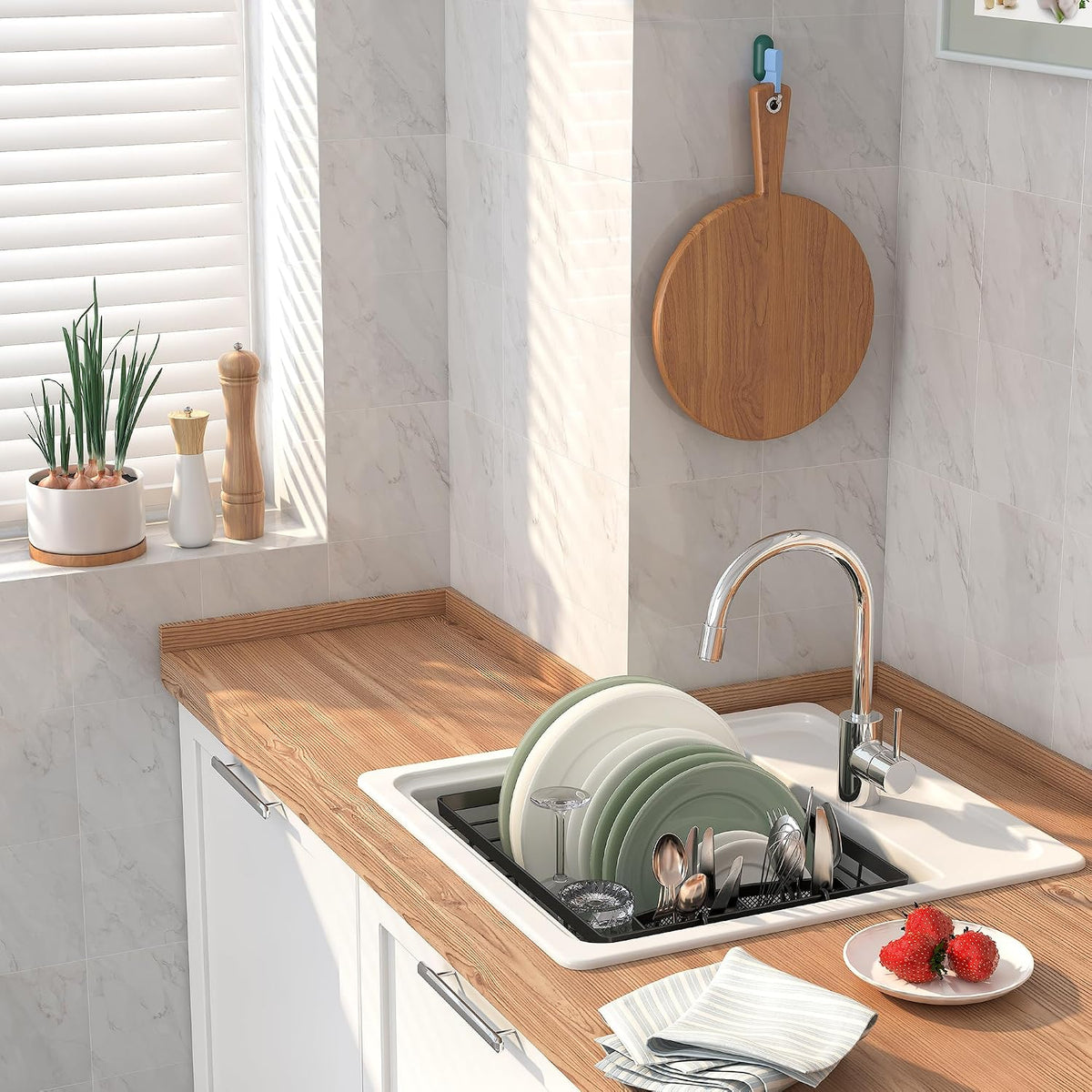 Escurridor de platos de cocina TQVAI, de metal, con cesta para cubiertos y utensilios de malla completa, color negro.
