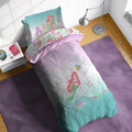 Set de Edredón Sunny Side Up Disney La Sirenita Twin | 5 Piezas de Ropa de Cama Infantil | Incluye Edredón, Sábanas y Funda | Microfibra Suave de Ariel