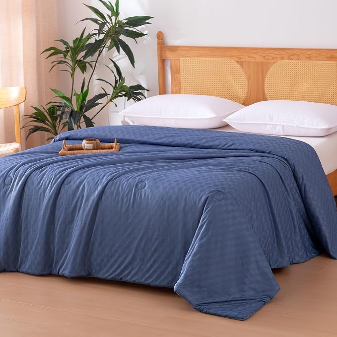 Amazon Basics Edredón refrescante, manta suave y ligera de tejido gofre para personas que duermen con calor, ropa de cama de verano y para todas las estaciones para mantenerte fresco por los sudores