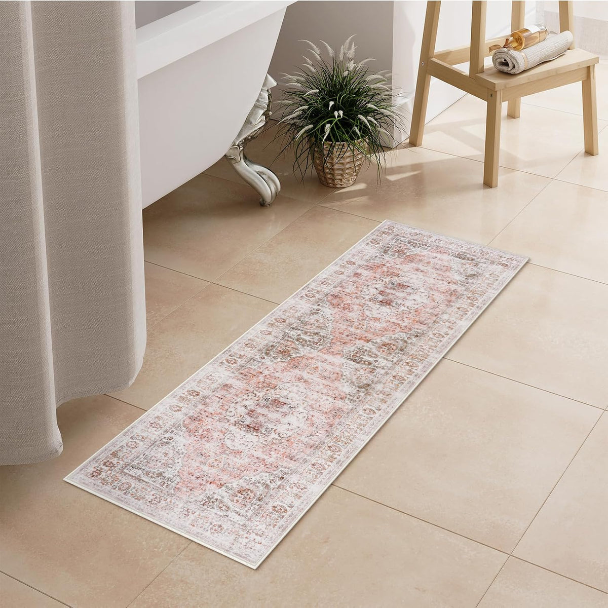 Uphome Alfombra de baño, alfombra de baño envejecida, estilo bohemio, color rosa rubor, antideslizante, lavable, alfombra de baño larga, tradicional, vintage, suave, para bañera, fregadero y ducha, 18 x 47 pulgadas