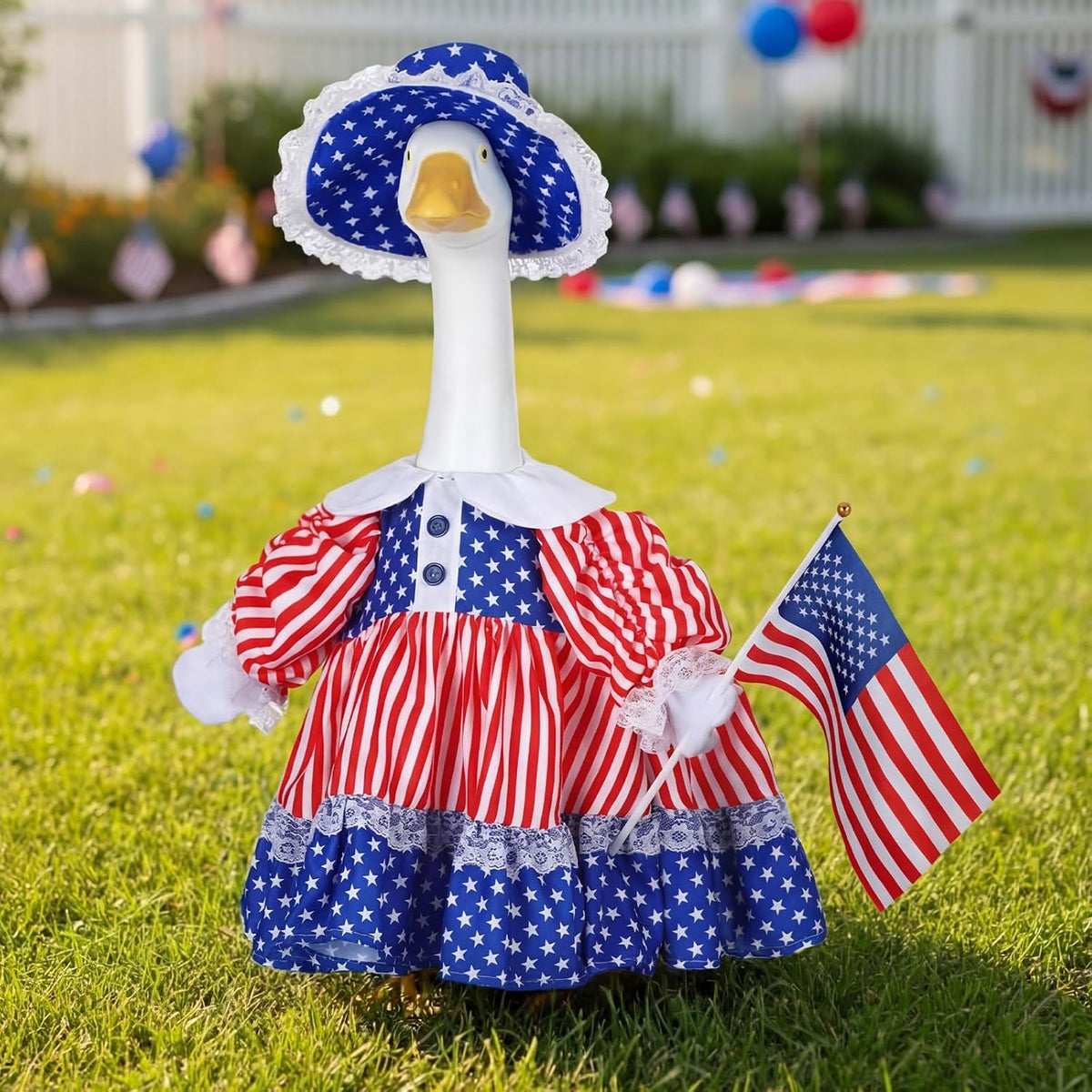 Soulchen 1 Set Traje de Ganso para Porche del 4 de Julio, Bandera Americana de Cemento de 23 pulgadas, Vestido de Ganso Patriótico, Ropa y Sombrero para Fiesta del 250 Aniversario de la Independencia, Jardín, Patio, Decoración Exterior